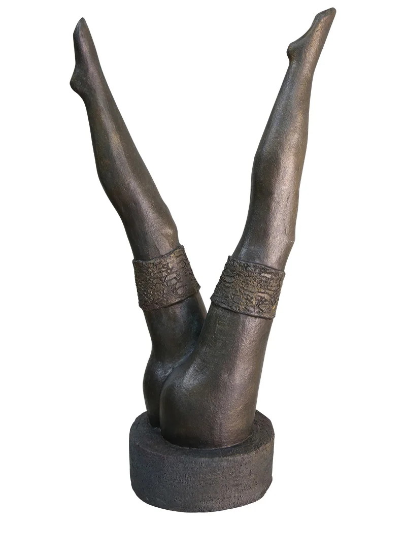 Compas 1terre cuite patinée façon bronze hauteur 39 cm - Véronique Vantesone